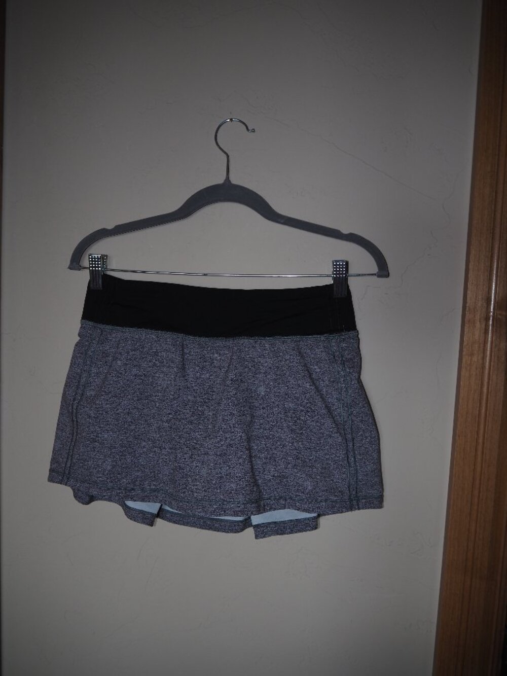 Lululemon Pace Rival Skirt Heather Gray Black Size 4 Tennis Skort